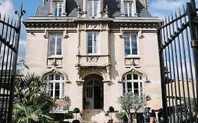 La Villa By Michel Gonet